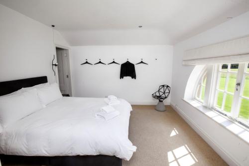 Broughton-Santuary-Bedroom