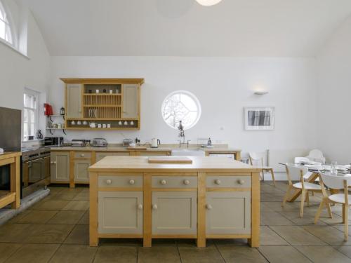 Broughton-Santuary-Kitchen